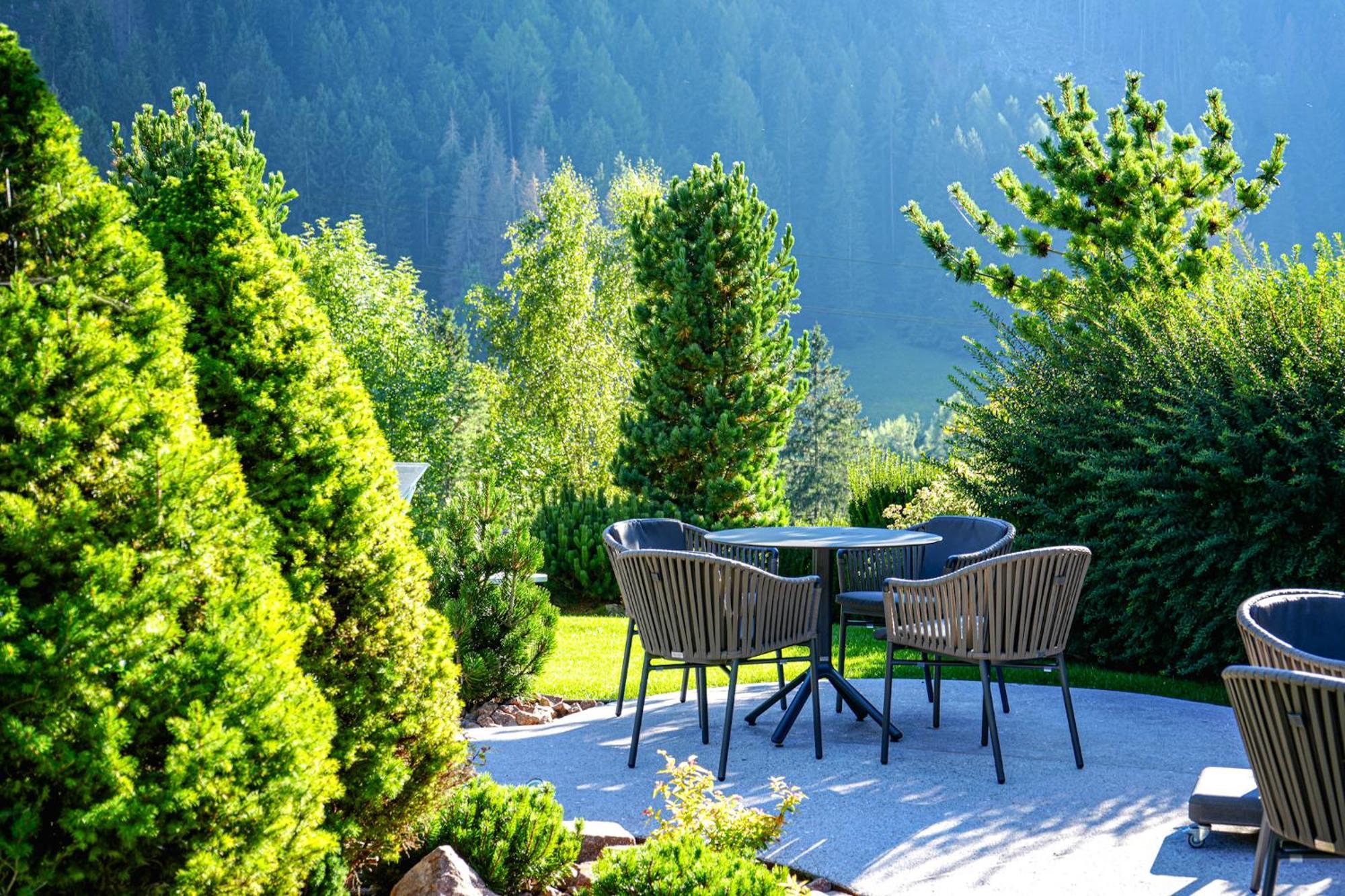 B&B Hotel Mirabel Ortisei Eksteriør billede