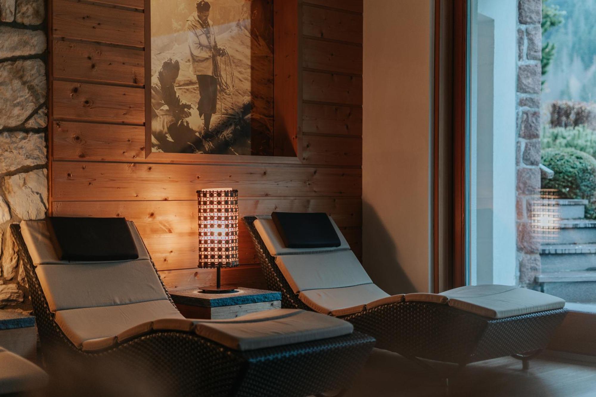 B&B Hotel Mirabel Ortisei Eksteriør billede