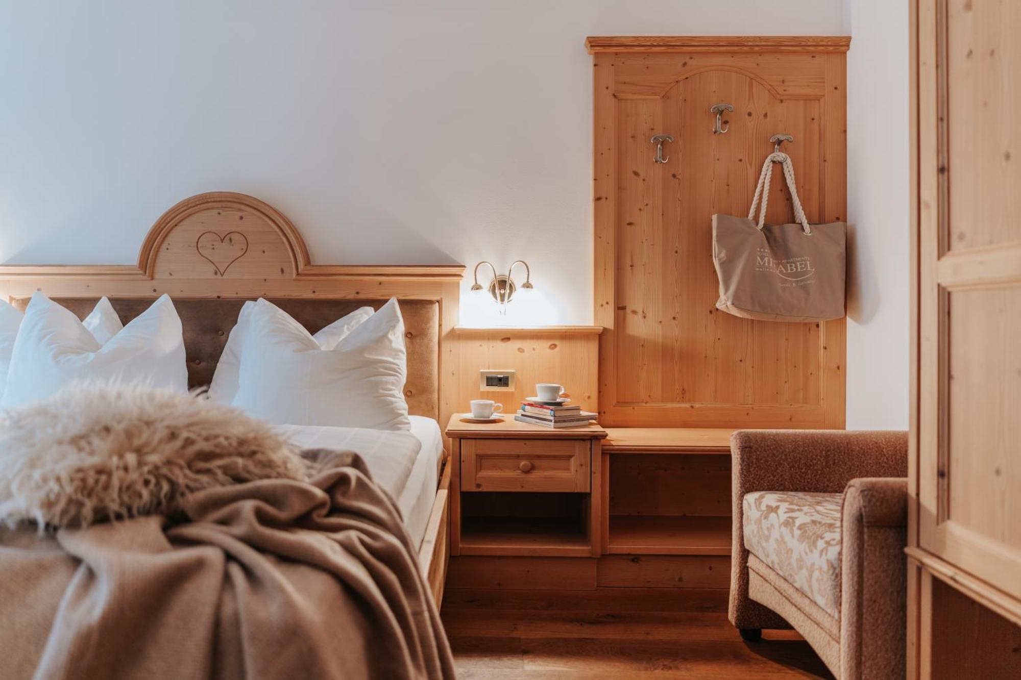 B&B Hotel Mirabel Ortisei Eksteriør billede